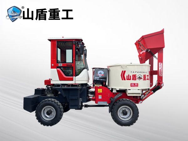 自上料攪拌車的使用技巧分享